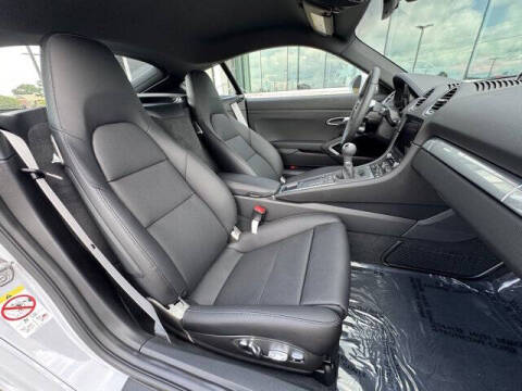 2025 Porsche 718 Cayman