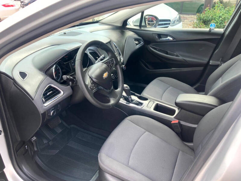 2018 Chevrolet Cruze LT Auto