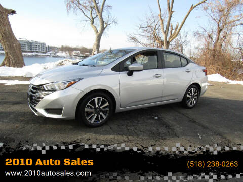 2023 Nissan Versa SV