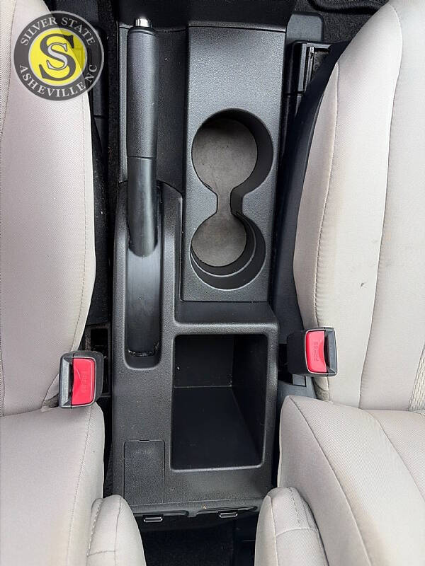 2015 Mazda MAZDA5 Sport