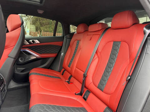 2023 BMW X6 M