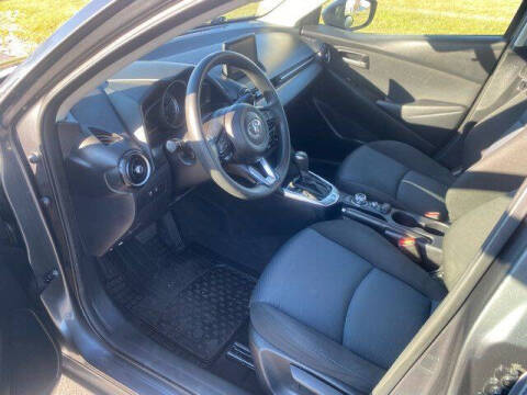 2019 Toyota Yaris LE