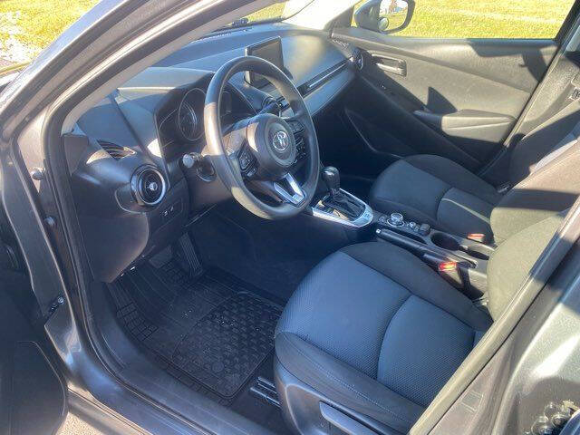 2019 Toyota Yaris LE