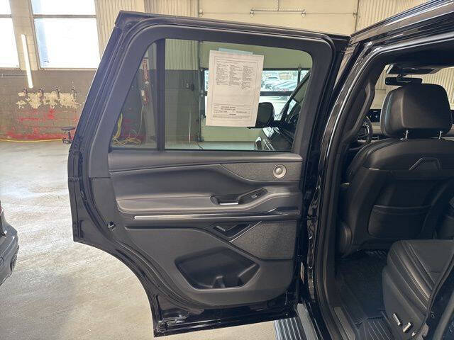 2025 Lincoln Navigator Reserve