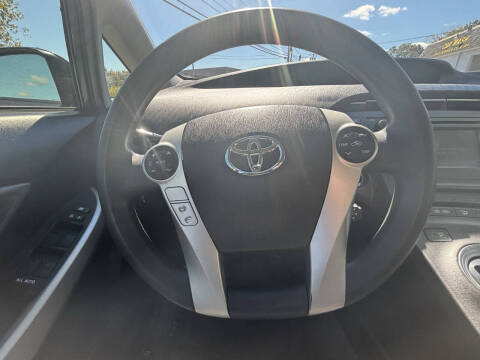 2012 Toyota Prius Two