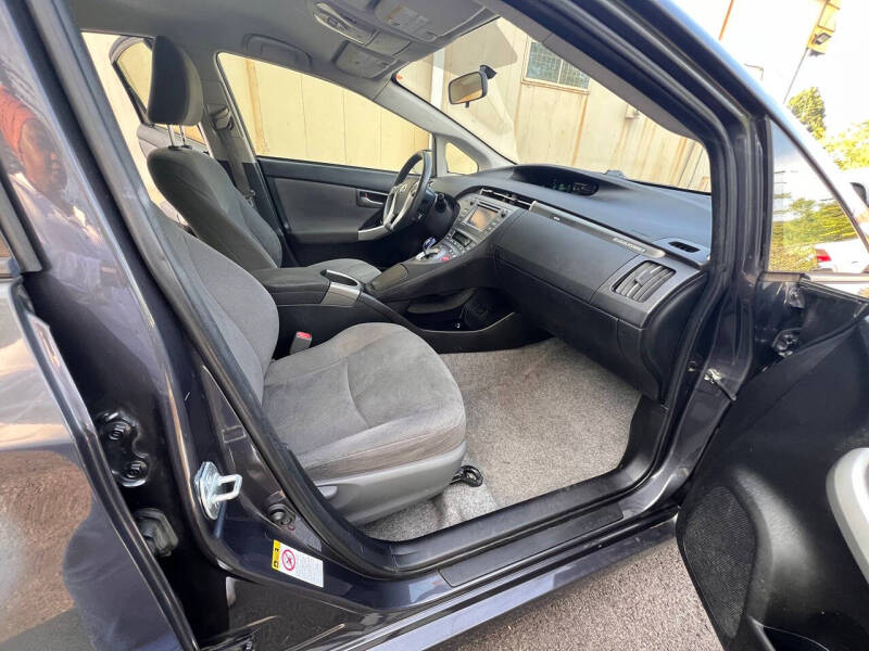 2015 Toyota Prius Plug-in Hybrid