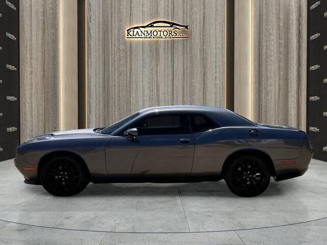 2016 Dodge Challenger SXT