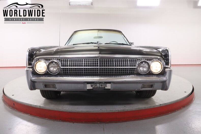 1963 Lincoln Continental