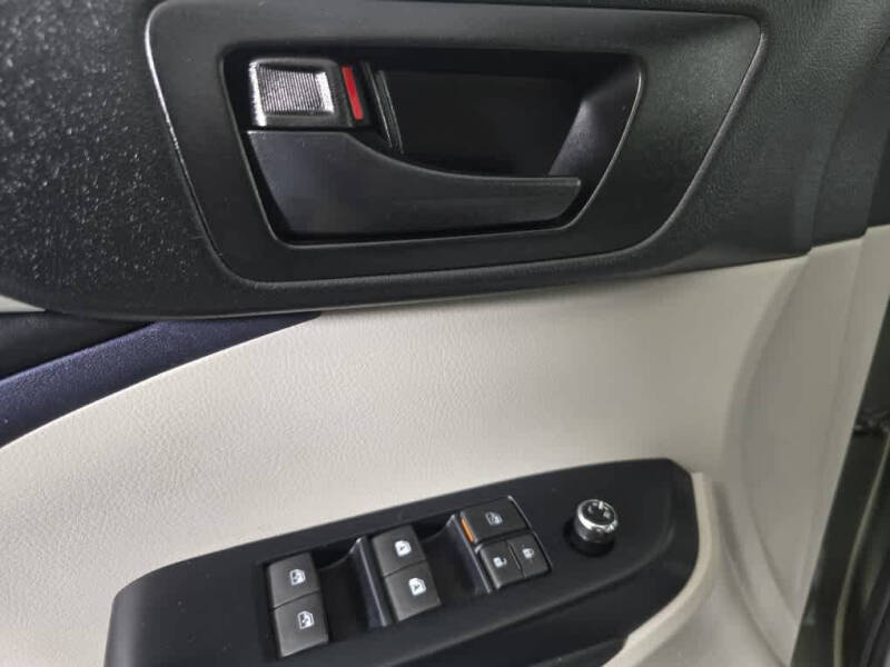 2018 Toyota Highlander LE Plus