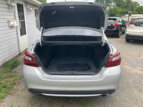 2017 Nissan Altima 2.5 SR