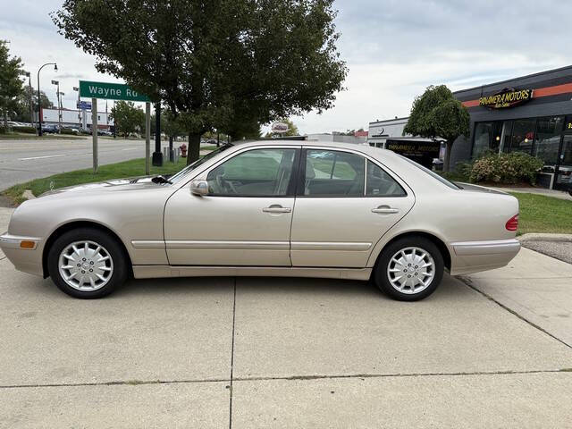 2001 Mercedes-Benz E-Class E 320