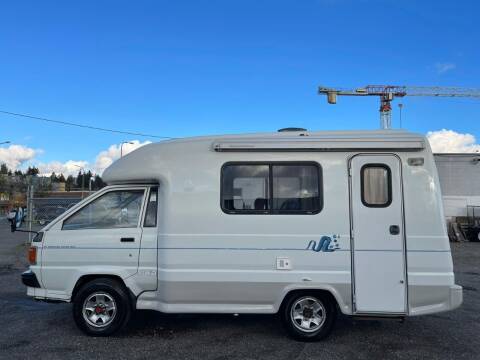 1994 Toyota TOWNACE RV MINICAMPER for sale at JDM Car & Motorcycle LLC in Seattle WA