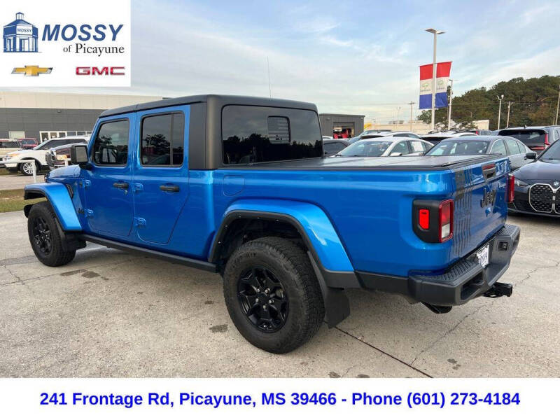 2022 Jeep Gladiator Willys