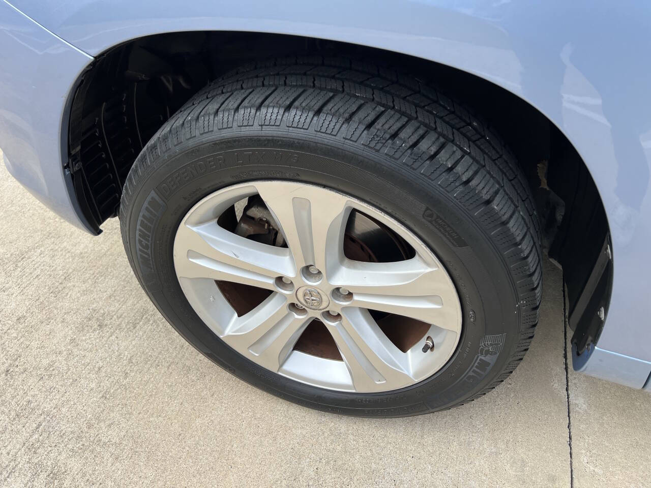 Used Car 2010 Toyota Highlander  Limited 4dr Suv For Sale Under $12,000 In Austin, Texas