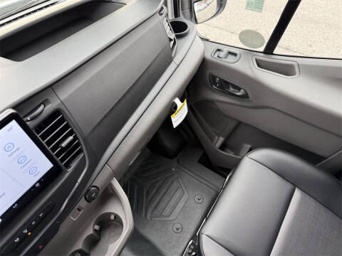 2026 Ford Transit 250