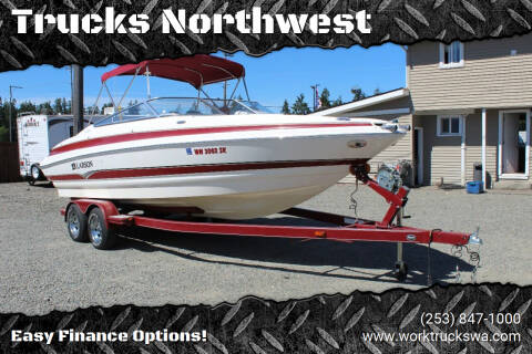 2005 Larson LXI 248 for sale at Trucks Northwest in Spanaway WA