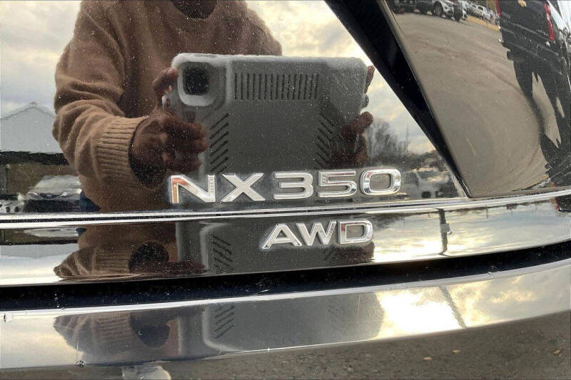 2022 Lexus NX 350 F SPORT Handling