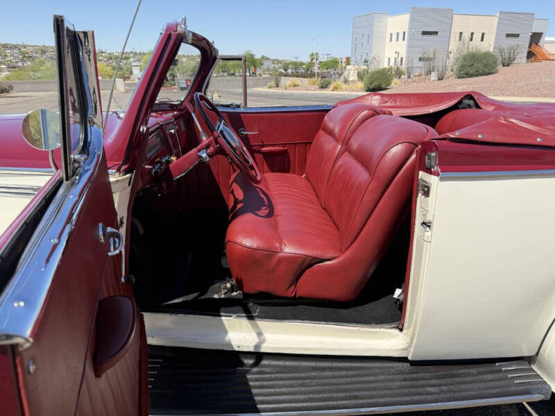 1941 Packard 110