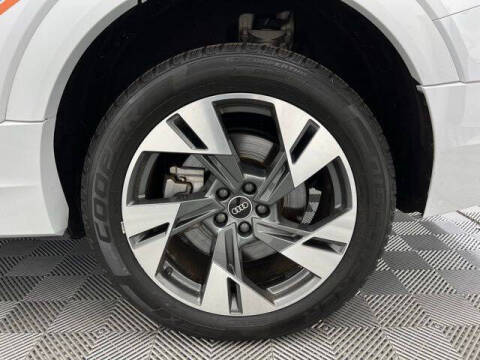 2021 Audi e-tron quattro Premium Plus