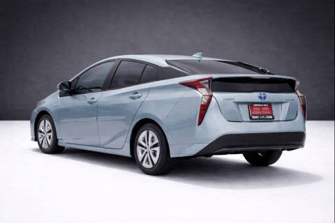 2018 Toyota Prius Two