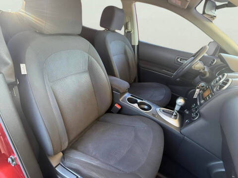 2013 Nissan Rogue S
