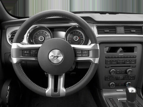 2013 Ford Mustang V6 Premium