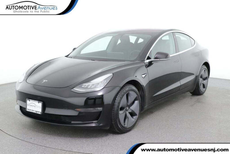 2019 Tesla Model 3 Standard Range Plus