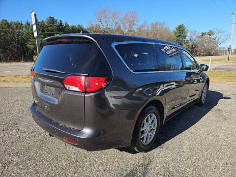 2017 Chrysler Pacifica Touring