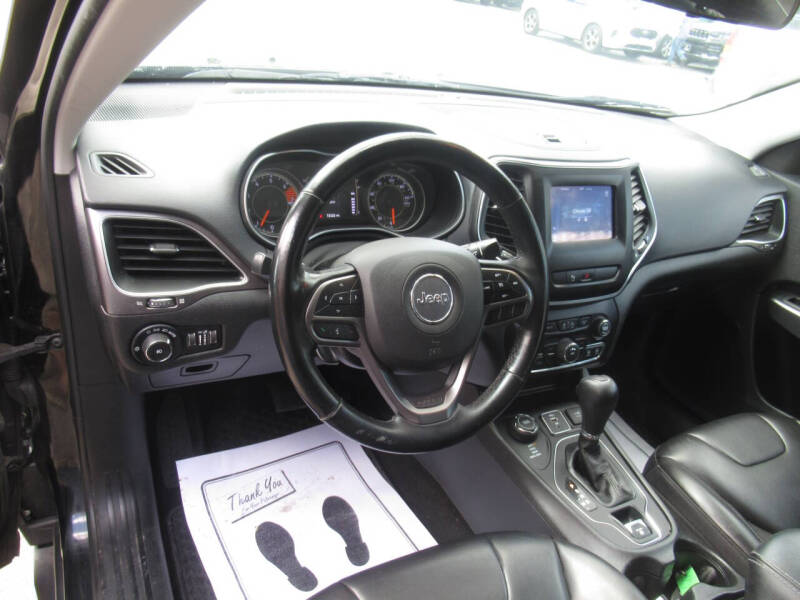 2020 Jeep Cherokee