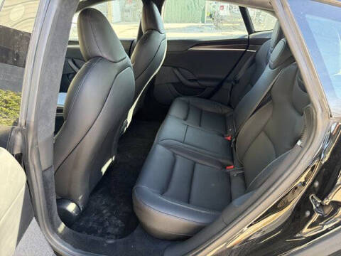 2021 Tesla Model S Plaid