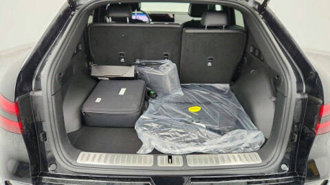 2026 Genesis GV60 Standard