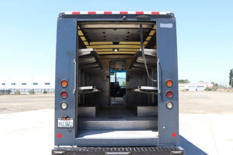 2021 Freightliner MT45 Chassis