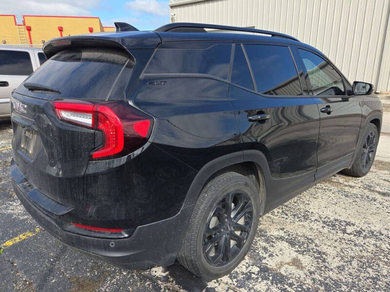 2022 GMC Terrain SLT
