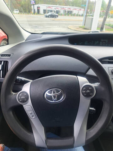 2013 Toyota Prius One