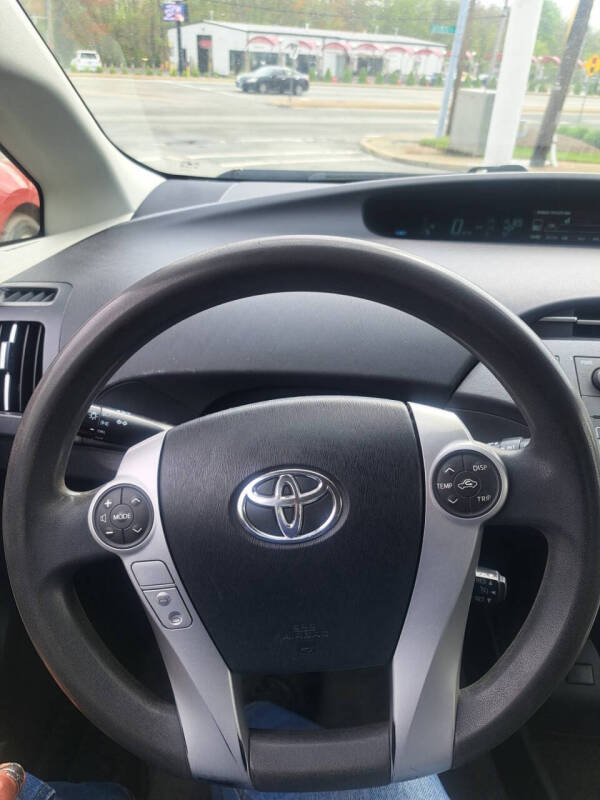 2013 Toyota Prius One