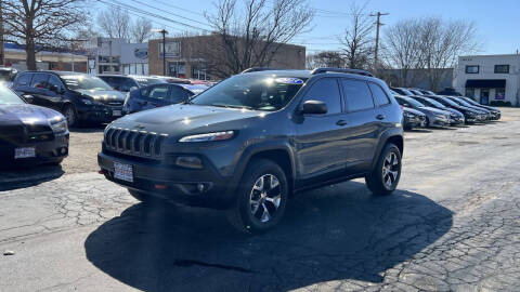 2015 Jeep Cherokee for sale at New Wheels in Glendale Heights IL
