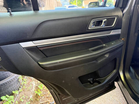 2016 Ford Explorer Sport