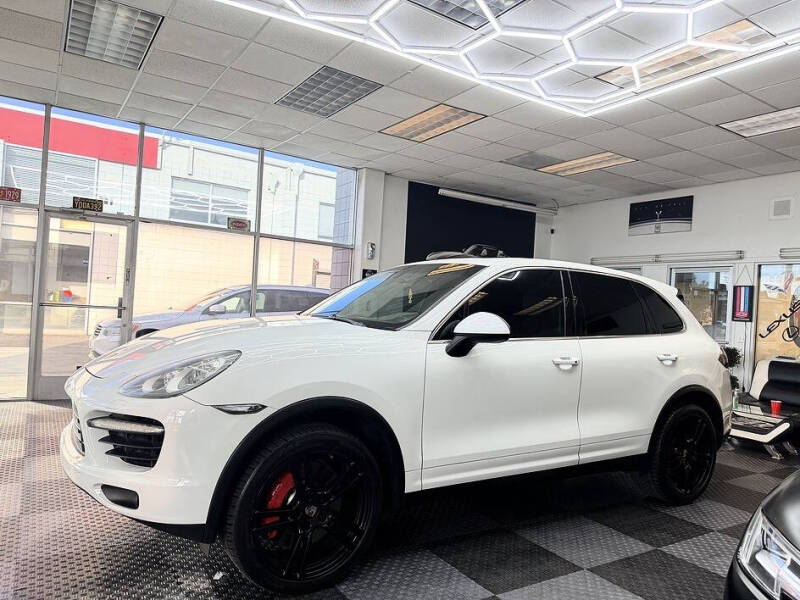 2012 Porsche Cayenne Turbo