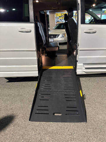 2011 Dodge Grand Caravan Express