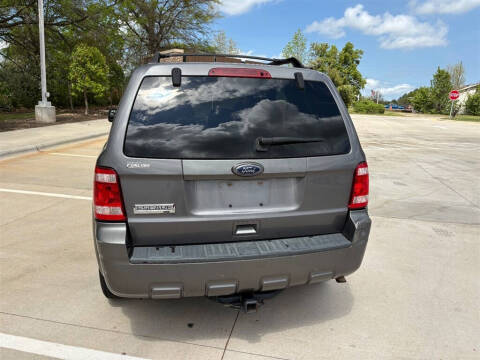 2011 Ford Escape XLT