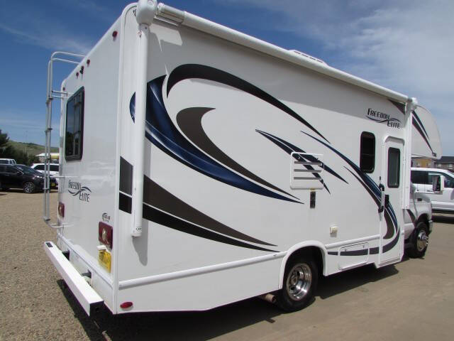 2017 Ford E-Series