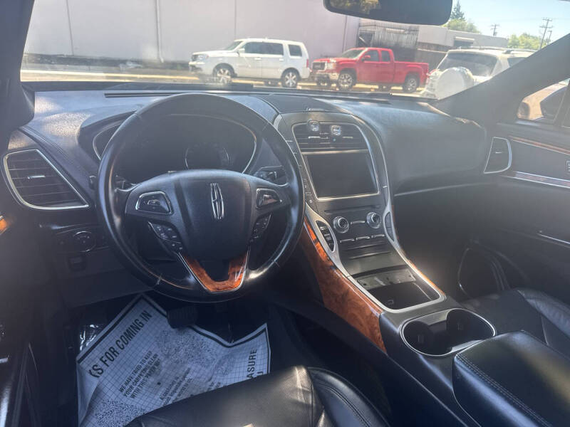 2017 Lincoln MKX Reserve