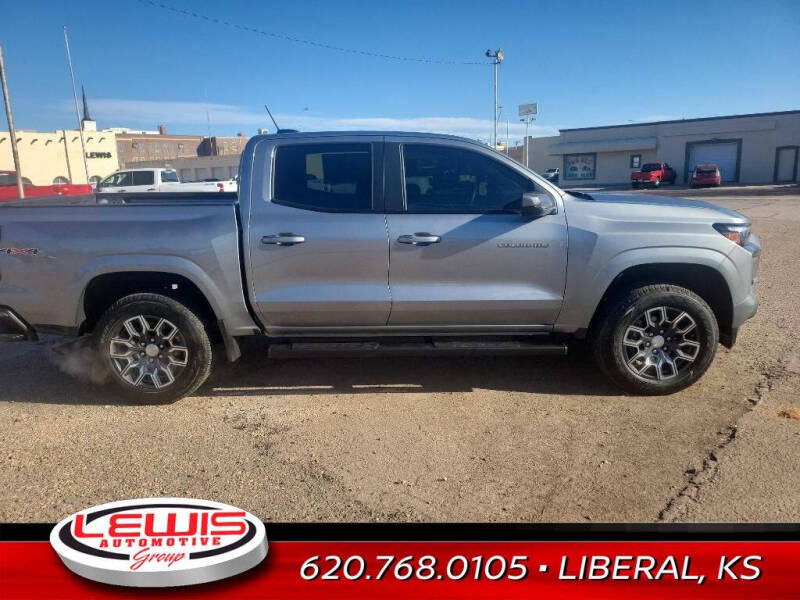 Used 2024 Chevrolet Colorado LT with VIN 1GCPTCEK1R1194823 for sale in Liberal, KS