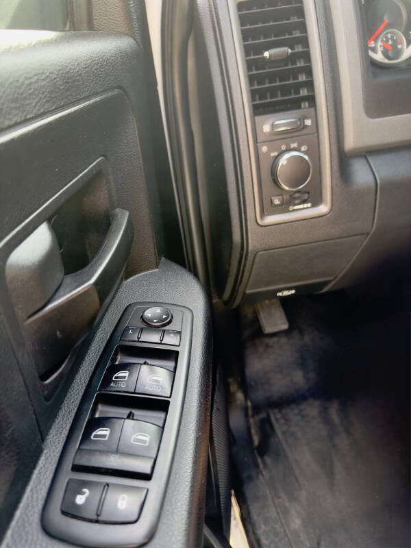 2013 RAM 2500 Powerwagon Tradesman