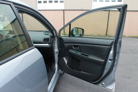 2014 Subaru Impreza 2.0i