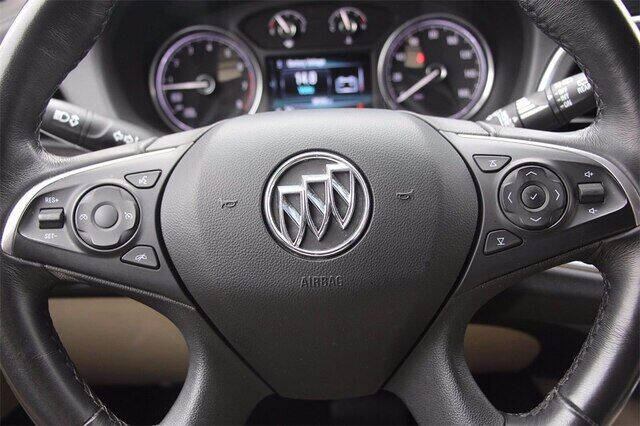 2019 Buick Enclave Essence