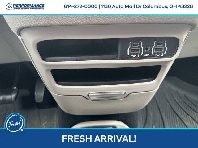 2021 Chrysler Pacifica Touring