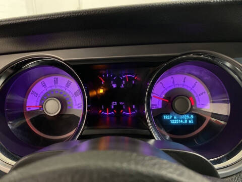 2010 Ford Mustang V6 Premium