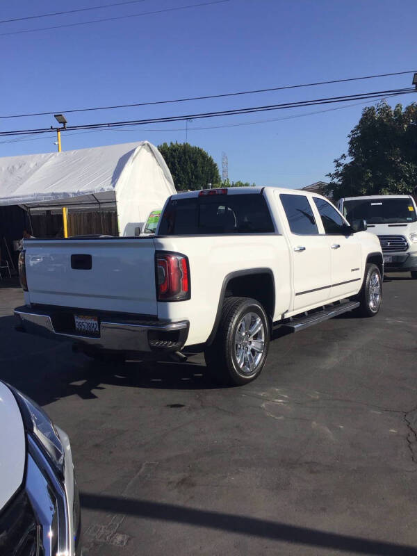 2017 GMC Sierra 1500 SLT
