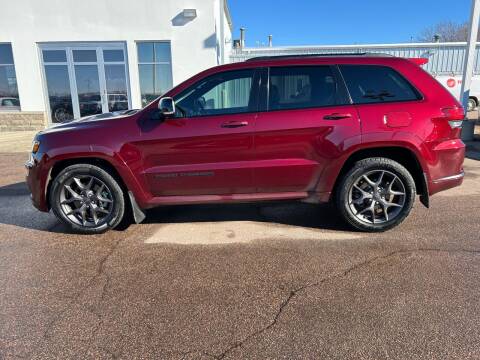 2020 Jeep Grand Cherokee for sale at Jensen's Dealerships in Sioux City IA